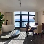 Queen Of Nile View